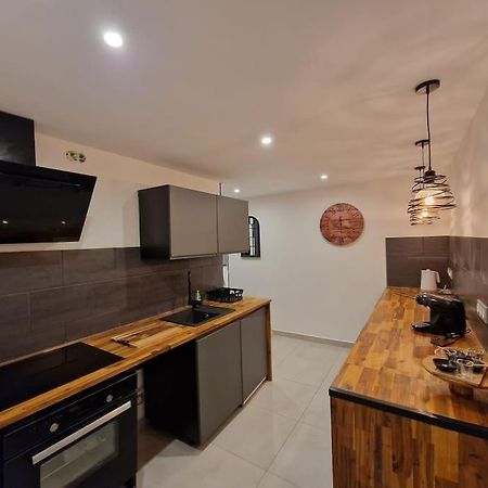 Apt Moderne En Plein Centre-Ville Saint-Claude Extérieur photo